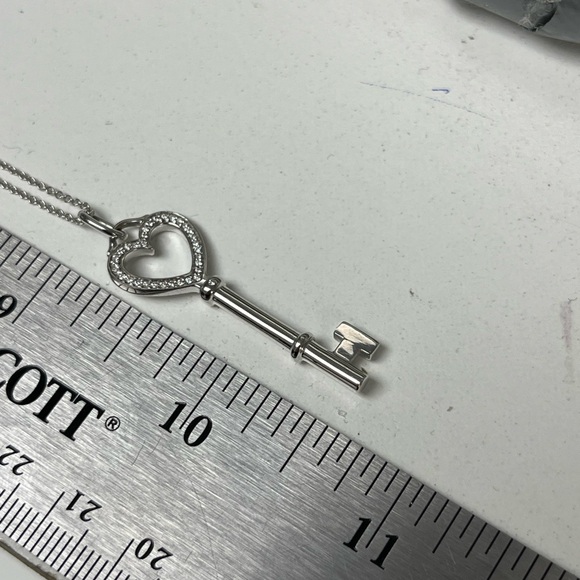 Tiffany & Co. 18K White Gold .8ctw Diamonds Chain Necklace - Picture 9 of 10